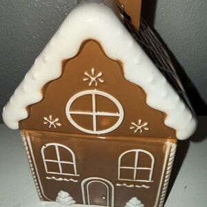Gingerbread House Ceramic Decor - Brown and White